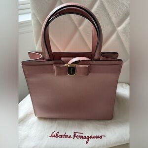 Salvatore Ferragamo vara bow tote bag.